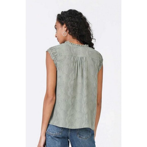 💕CURRENT AIR💕 Button Down Sleeveless Blouse Python Snakeskin Print Medium NWT - Picture 4 of 12